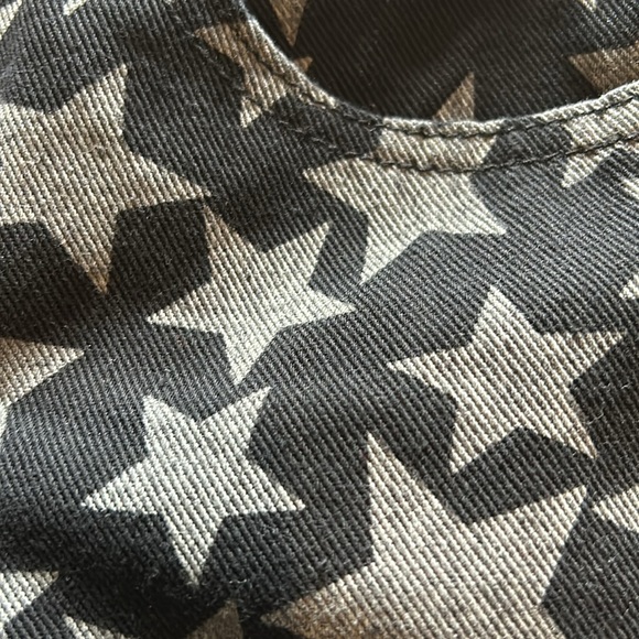 NWT, Edikted, Women’s, Shooting Star Low Rise Denim Shorts - Picture 9 of 9